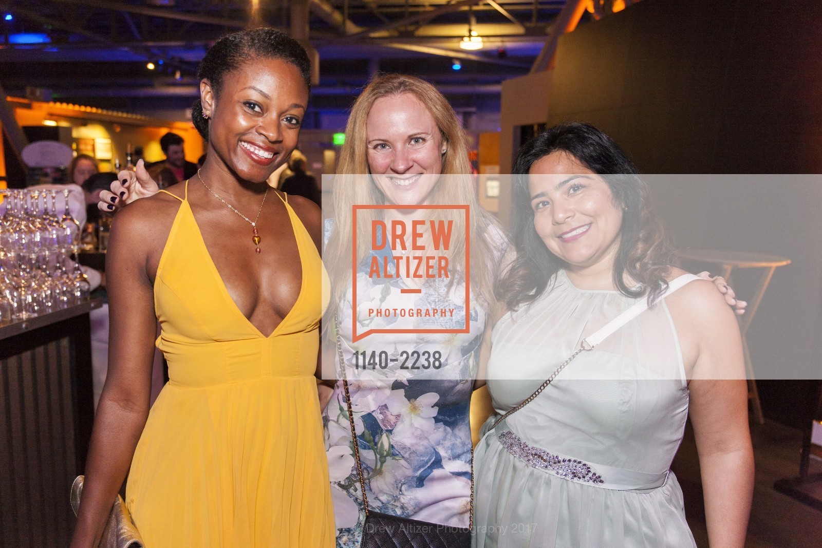 Vanessa Motley, Kari Raman, Angela Acosta, Photo #1140-2238