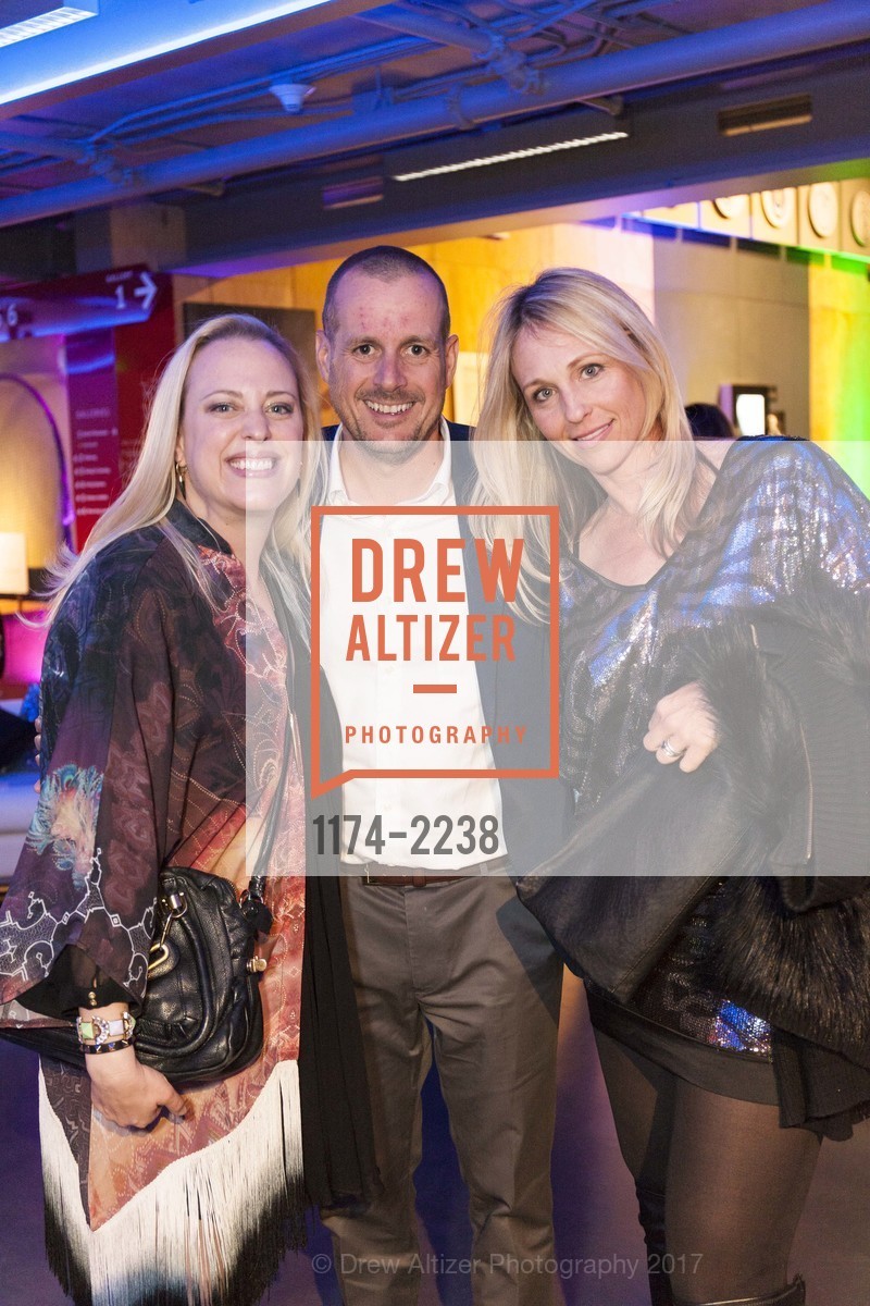 Claire Cochran, David Hoare, Christina Schwartz, Party at the Piers Exploratorium Spring Gala: Phenomenal, Exploratorium. Pier 15, San Francisco CA 94111, May 17th, 2017, Photo #1174-2238 Claire Cochran, David Hoare, Christina Schwartz, Photo #1174-2238