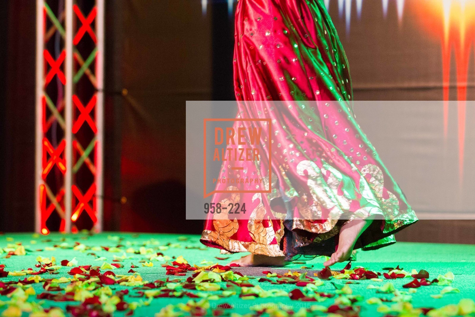 Performance, Life Chiropractic College West Presents The Wave, Hyatt Regency San Francisco Airport. 1333 Old Bayshore Hwy, August 8th, 2015,Drew Altizer, Drew Altizer Photography, full-service event agency, private events, San Francisco photographer, photographer California