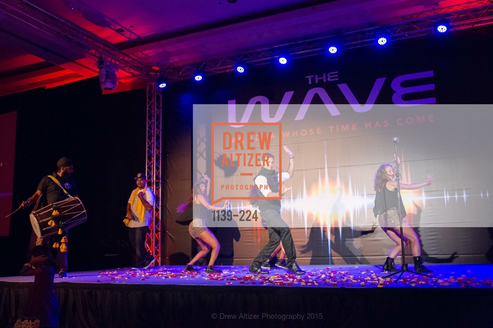 Performance, Life Chiropractic College West Presents The Wave, Hyatt Regency San Francisco Airport. 1333 Old Bayshore Hwy, August 8th, 2015,Drew Altizer, Drew Altizer Photography, full-service agency, private events, San Francisco photographer, photographer california