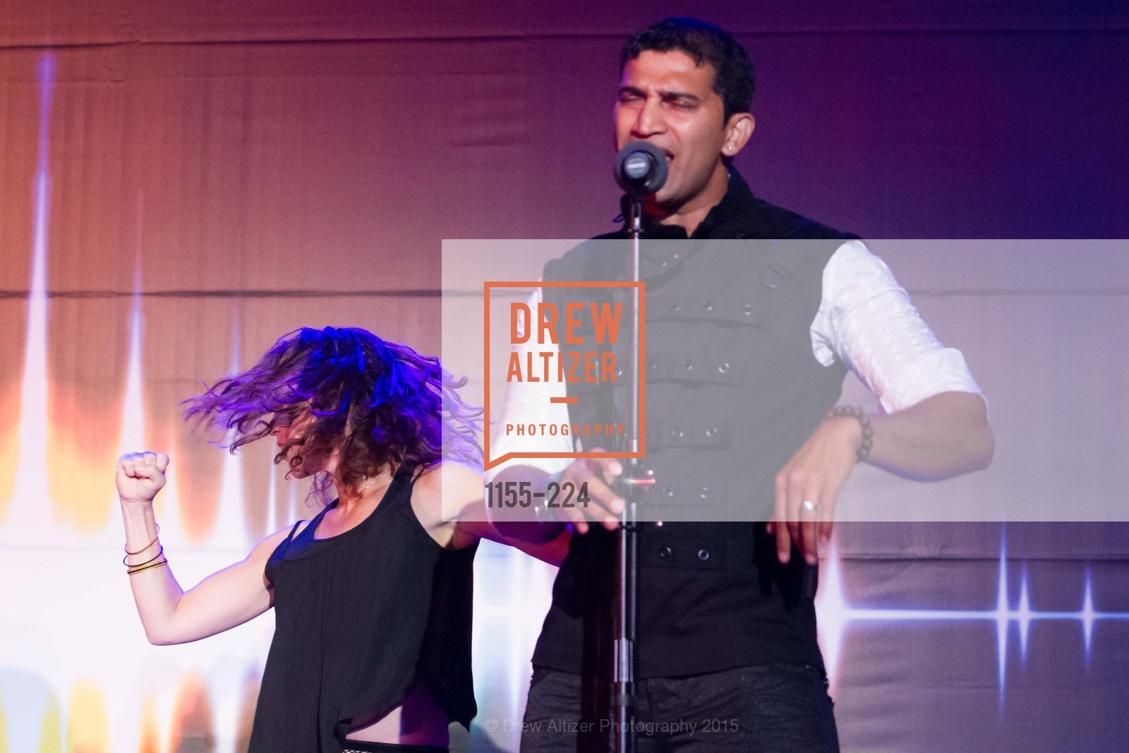 Performance, Life Chiropractic College West Presents The Wave, Hyatt Regency San Francisco Airport. 1333 Old Bayshore Hwy, August 8th, 2015,Drew Altizer, Drew Altizer Photography, full-service agency, private events, San Francisco photographer, photographer california