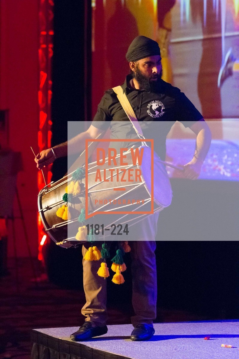 Performance, Life Chiropractic College West Presents The Wave, Hyatt Regency San Francisco Airport. 1333 Old Bayshore Hwy, August 8th, 2015,Drew Altizer, Drew Altizer Photography, full-service agency, private events, San Francisco photographer, photographer california