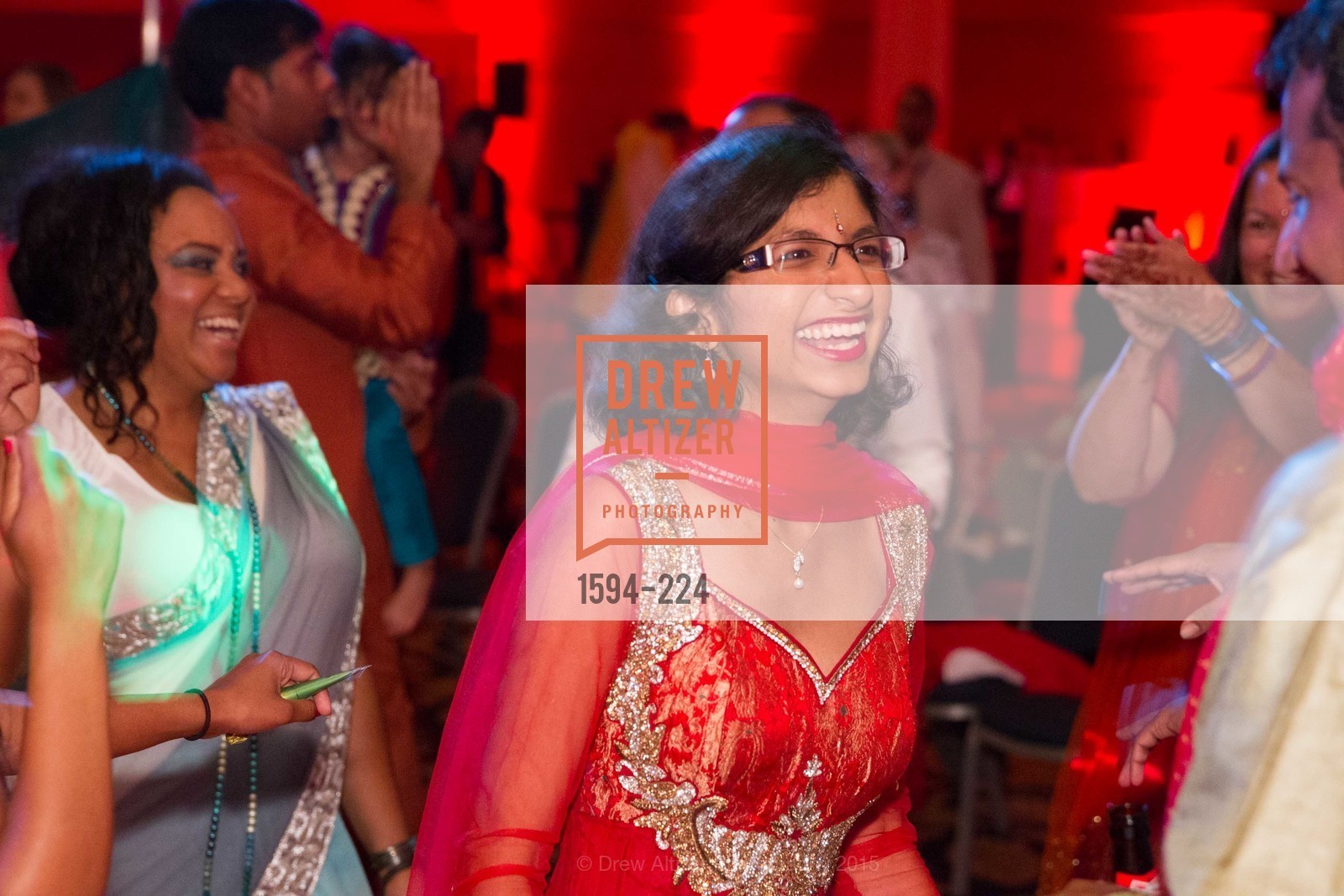 Extras, Life Chiropractic College West Presents The Wave, August 8th, 2015, Photo,Drew Altizer, Drew Altizer Photography, full-service agency, private events, San Francisco photographer, photographer california