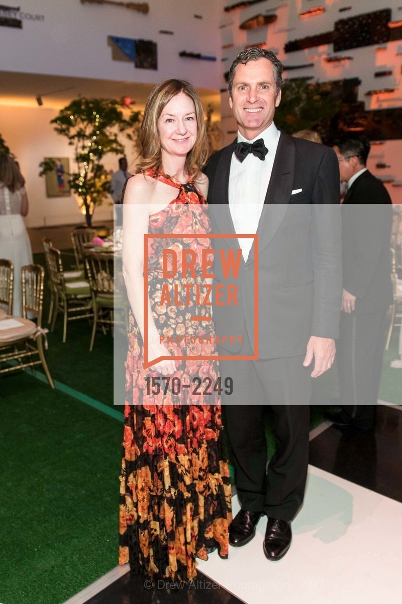 Katie Schwab, Matt Paige, Spring Gala at the de Young Museum, de Young Museum. 50 Hagiwara Tea Garden Dr, May 20th, 2017, Photo #1570-2249 Katie Schwab, Matt Paige, Photo #1570-2249