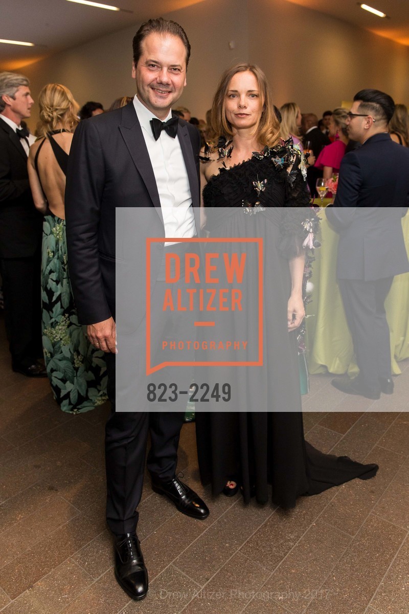 Max Hollein, Nina Hollein, Spring Gala at the de Young Museum, San Francisco, April 11th, 2018, Photo #823-2249 Max Hollein, Nina Hollein, Photo #823-2249
