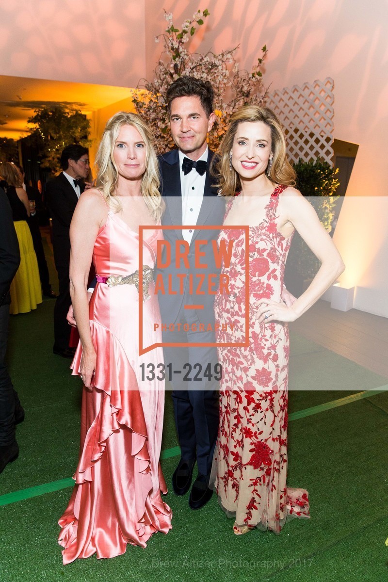 Ann-Ferrell Millham, Alex Chases, Kate Harbin Clammer, Spring Gala at the de Young Museum, de Young Museum. 50 Hagiwara Tea Garden Dr, May 20th, 2017, Photo #1331-2249 Ann-Ferrell Millham, Alex Chases, Kate Harbin Clammer, Photo #1331-2249