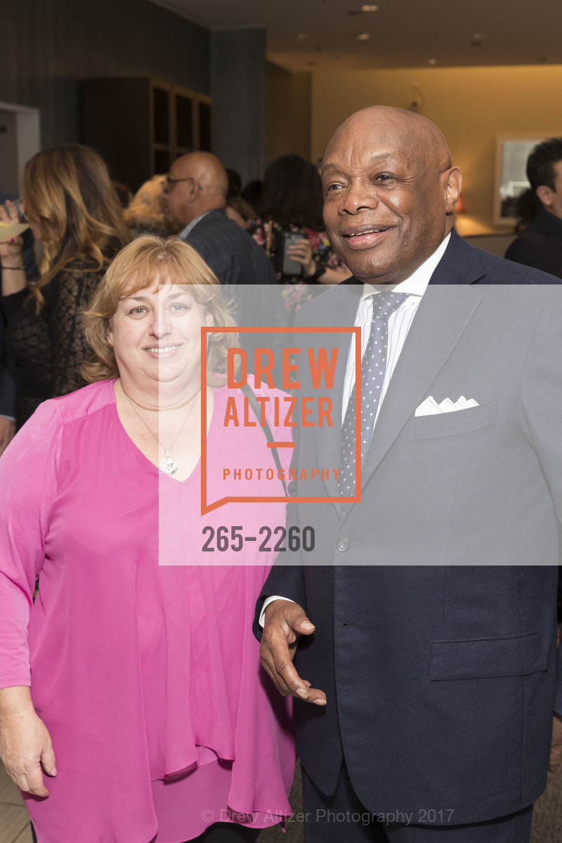 Esfir Schrayber, Willie Brown, Photo #265-2260