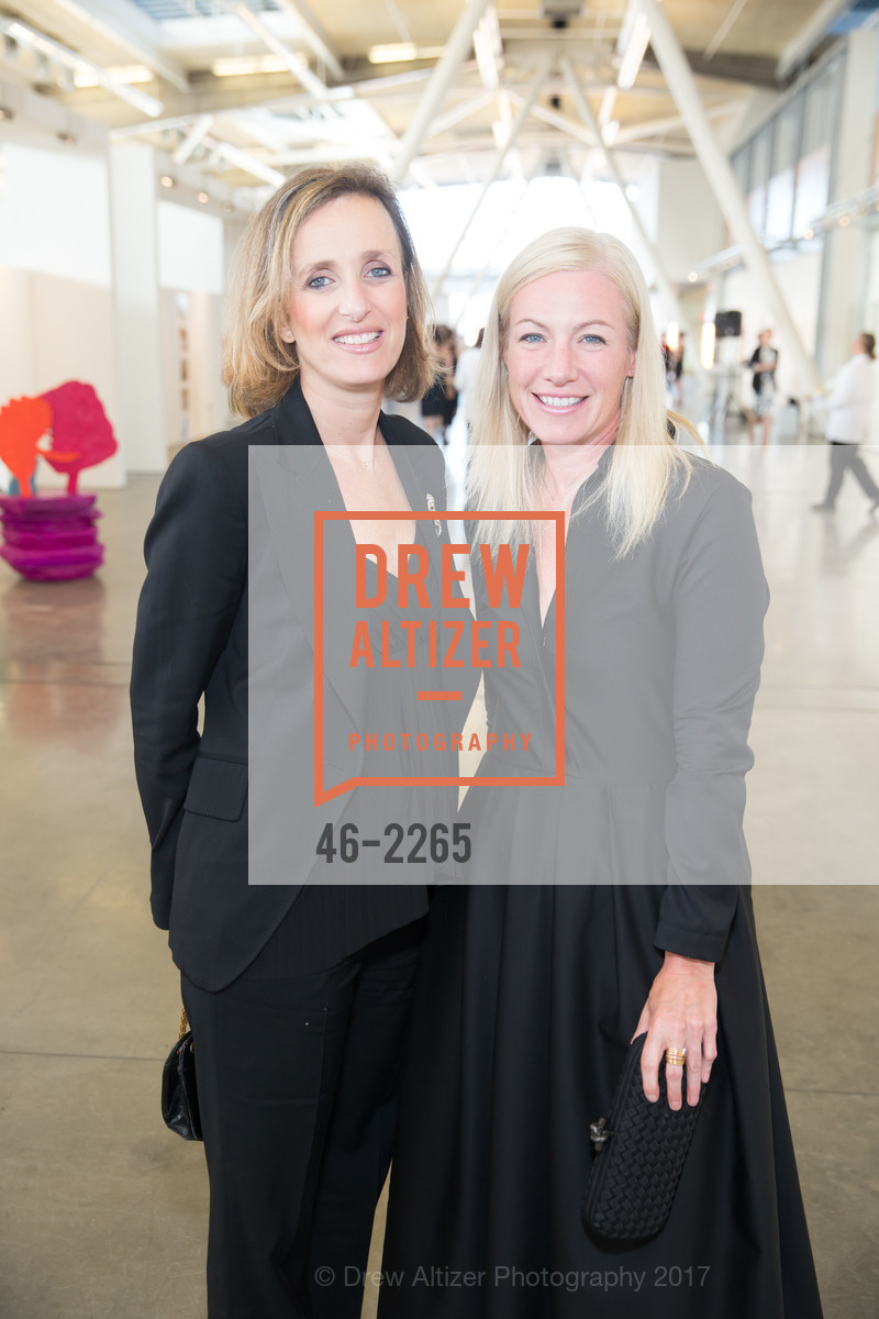 Vanessa Suchar Marcus, Elizabeth Sullivan, CCA Gala honoring David Kelley, California College of the Arts, May 23rd, 2017, Photo #46-2265 Vanessa Suchar Marcus, Elizabeth Sullivan, Photo #46-2265
