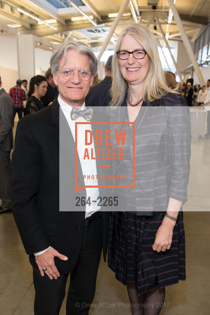 Dennis Boyle, Adisa Wilmer, CCA Gala honoring David Kelley, California College of the Arts, May 23rd, 2017, Photo #264-2265 Dennis Boyle, Adisa Wilmer, Photo #264-2265