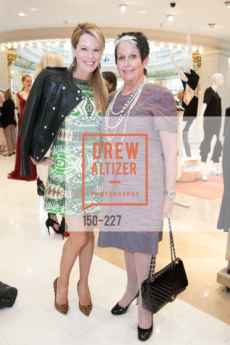 Stephanie Tuttle, Karen Kubin, Gucci & Vogue Dinner, Neiman Marcus. Neiman Marcus, May 7th, 2015, Photo #150-227 Stephanie Tuttle, Karen Kubin, Photo #150-227