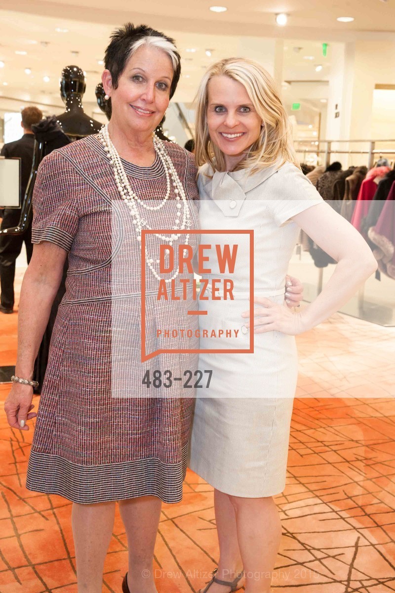 Karen Kubin, Jane Mudge, Gucci & Vogue Dinner, Neiman Marcus. Neiman Marcus, May 7th, 2015, Photo #483-227 Karen Kubin, Jane Mudge, Photo #483-227