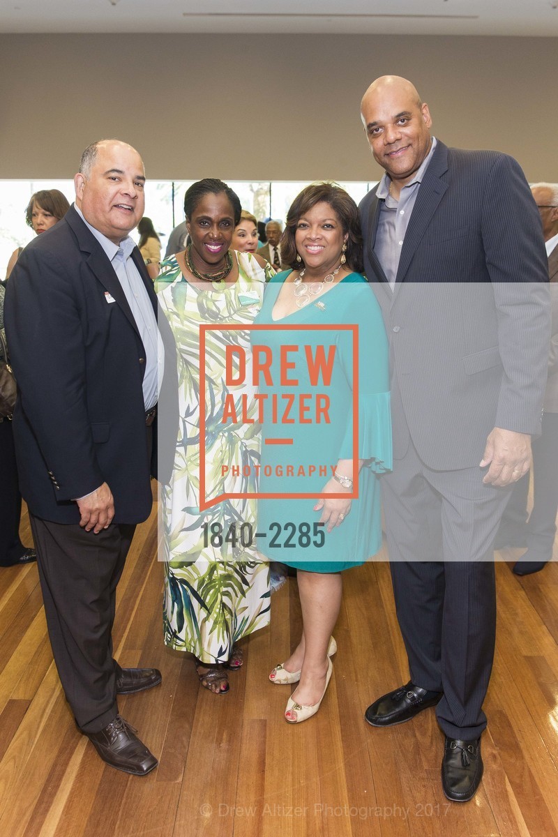 Tim Evans, Janet Miller Evans, Kimberly Goode, Andre Goode, 'Revelations' Reception Hosted by LINKS, de Young Museum, June 3rd, 2017, Photo #1840-2285 Tim Evans, Janet Miller Evans, Kimberly Goode, Andre Goode, Photo #1840-2285