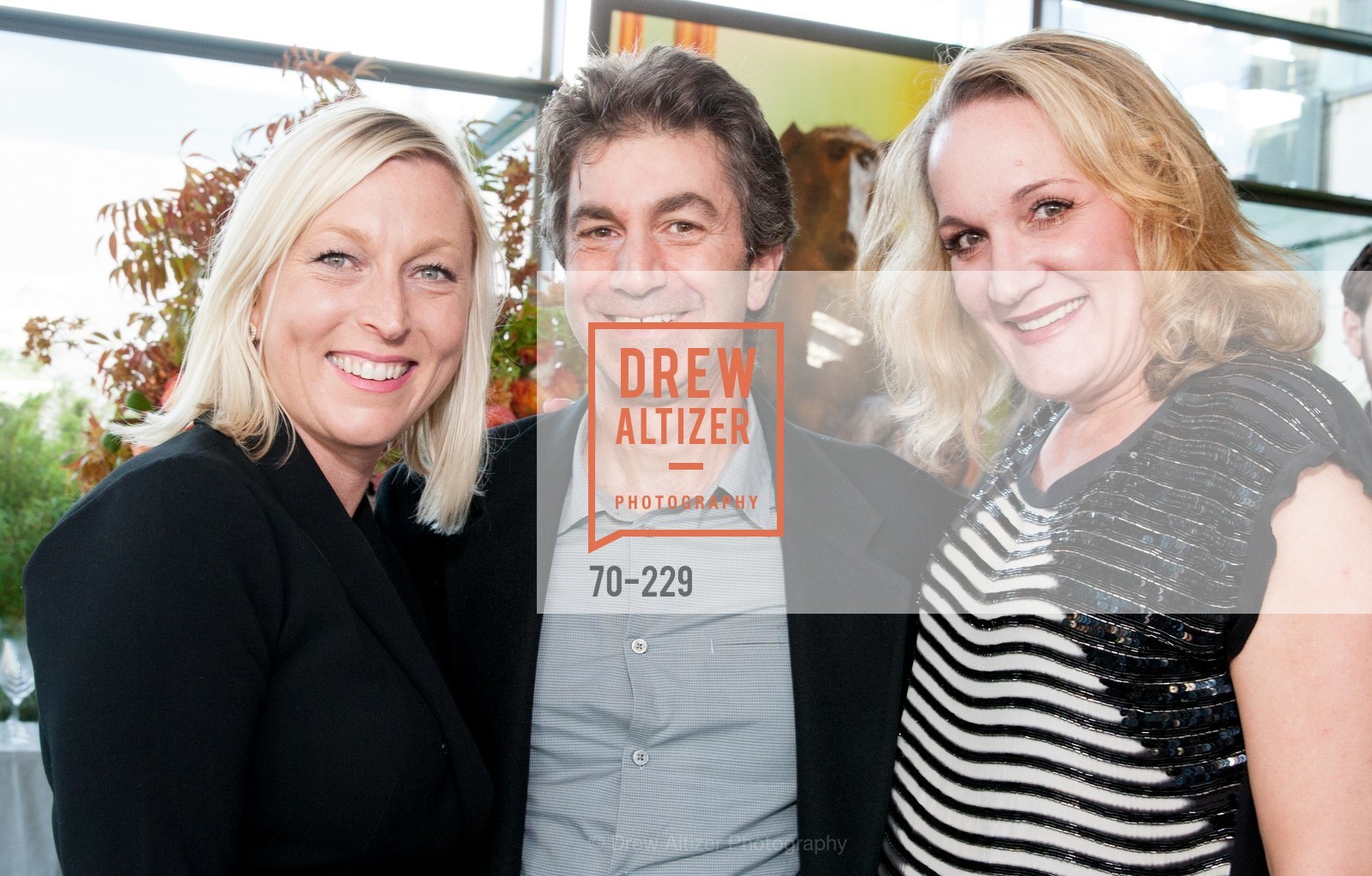 Michelle Hummel, John Trifoso, Susie Johnson, Gucci & Vogue Dinner, Battery. Battery, . 717 Battery St, Photo #70-229 Michelle Hummel, John Trifoso, Susie Johnson, Photo #70-229