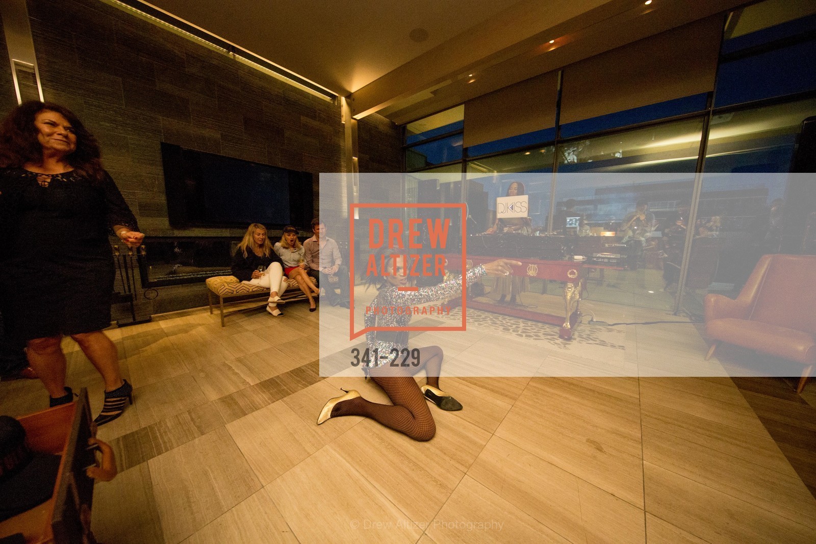 Gucci & Vogue Dinner, Battery. Battery, . 717 Battery St, Photo #341-229 Photo #341-229