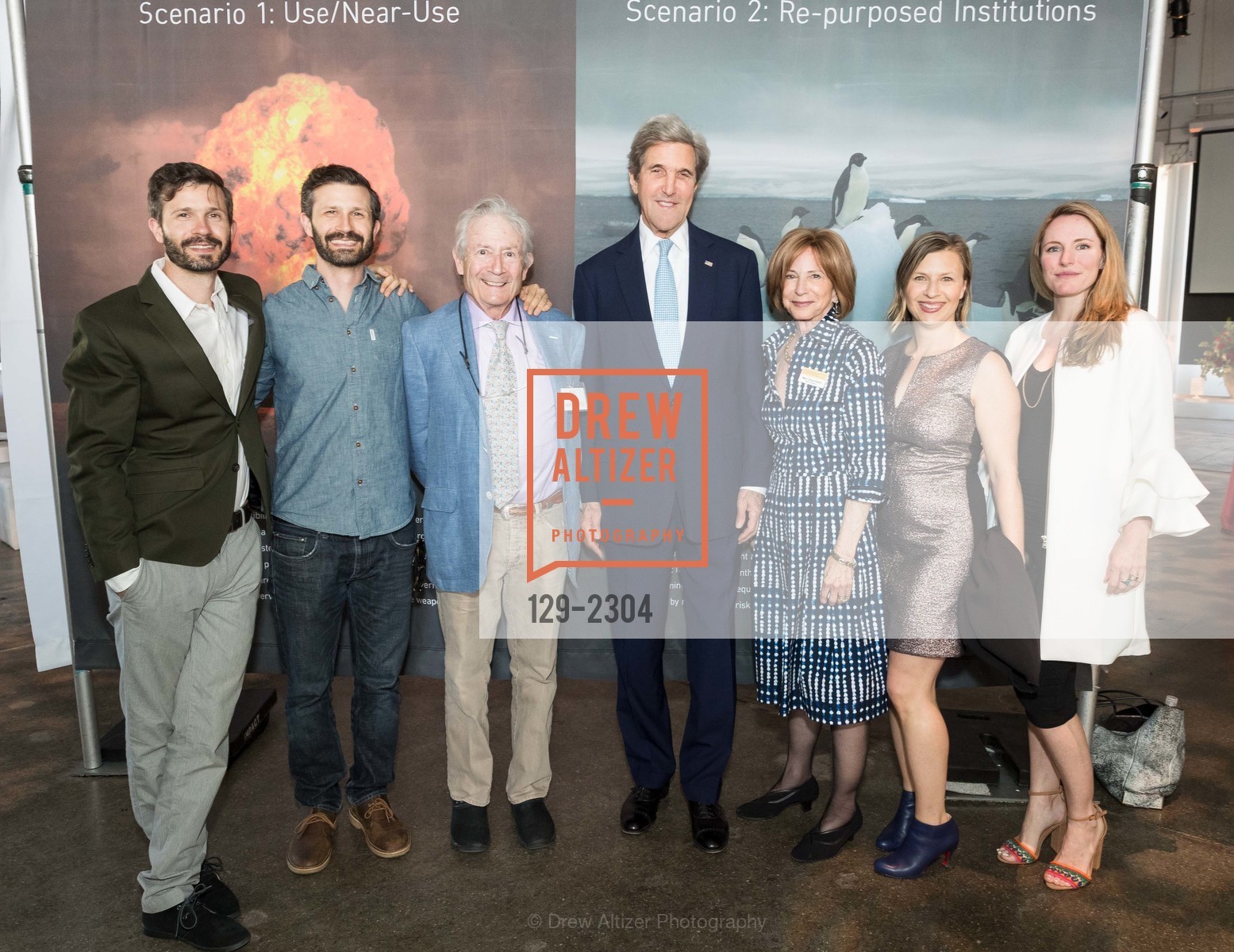 Elliot Estrin, Jesse Estrin, Bob Estrin, John Kerry, Mary Estrin, Zoe Foxley, Sarah Zenoff, Ploughshares Fund Gala 2017, Fort Mason. 308 Landmark Building A, Photo #129-2304 Elliot Estrin, Jesse Estrin, Bob Estrin, John Kerry, Mary Estrin, Zoe Foxley, Sarah Zenoff, Photo #129-2304