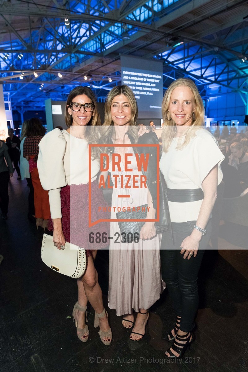 Amy Glass, Alexandra Wells, Jessica Wynne, Headlands Benefit Art Auction 2017, Fort Mason. 2 Marina Blvd. SF, California 94123, June 7th, 2017, Photo #686-2306 Amy Glass, Alexandra Wells, Jessica Wynne, Photo #686-2306