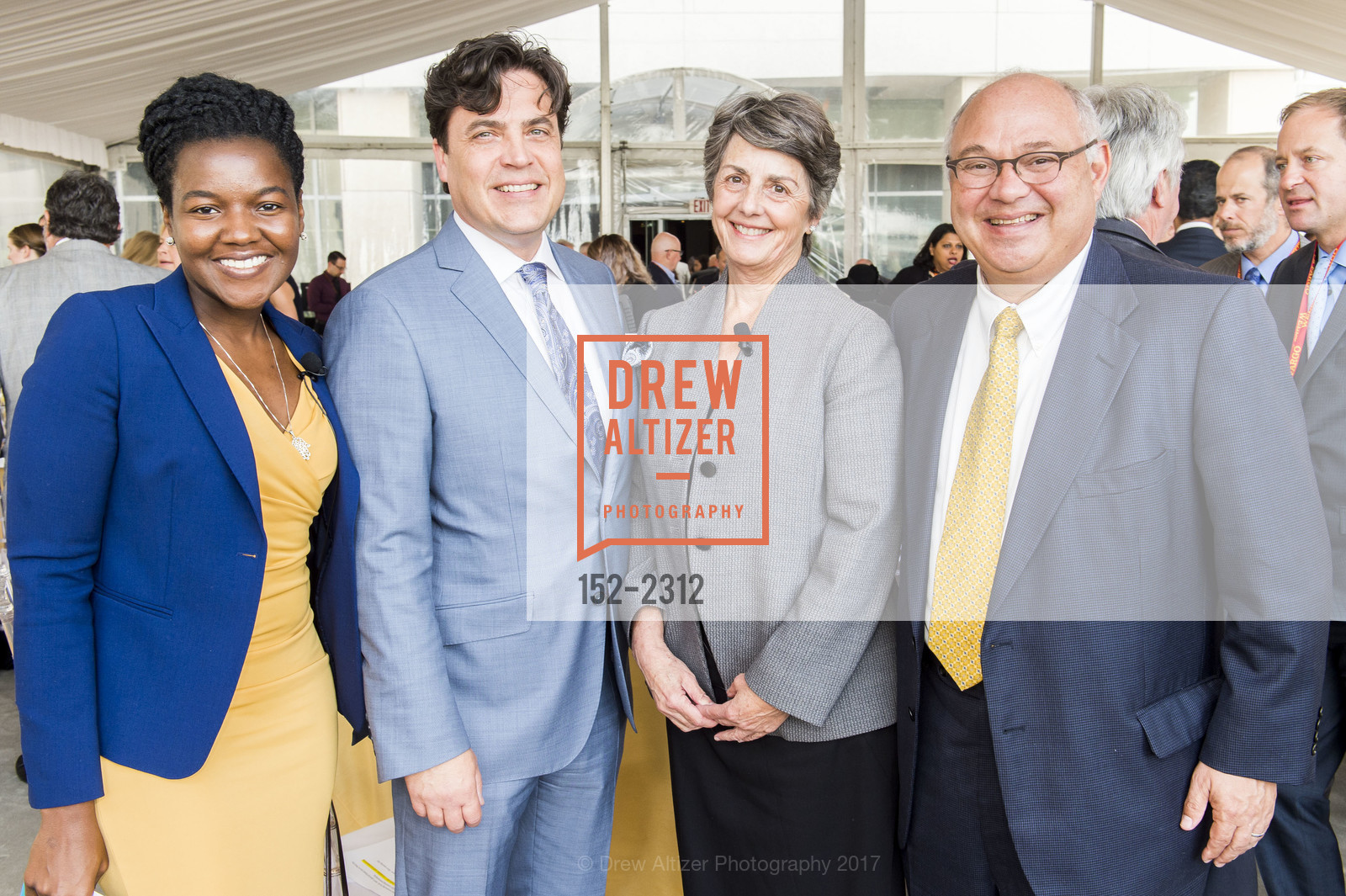 Nicole Isaac, Peter Gruebele, Maria Pallavicini, Mark Vitner, Photo #152-2312