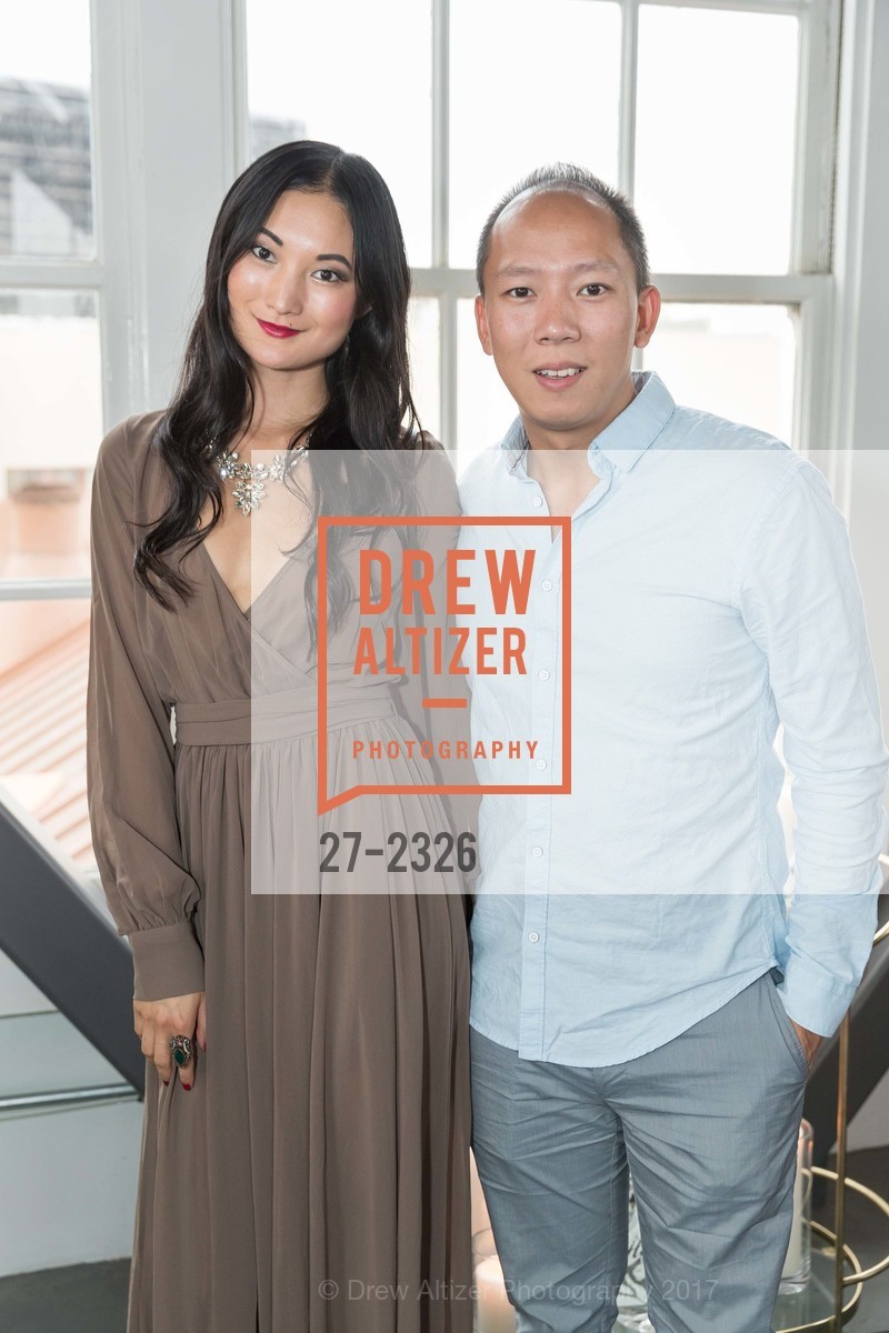 Angela Zhao, Stephane Nguyen, Hana Gin & Kenny G Present an Evening of Great Sax & Smooth Gin, clock tower building. 461 2nd Street #651, June 8th, 2017, Photo #27-2326 Angela Zhao, Stephane Nguyen, Photo #27-2326