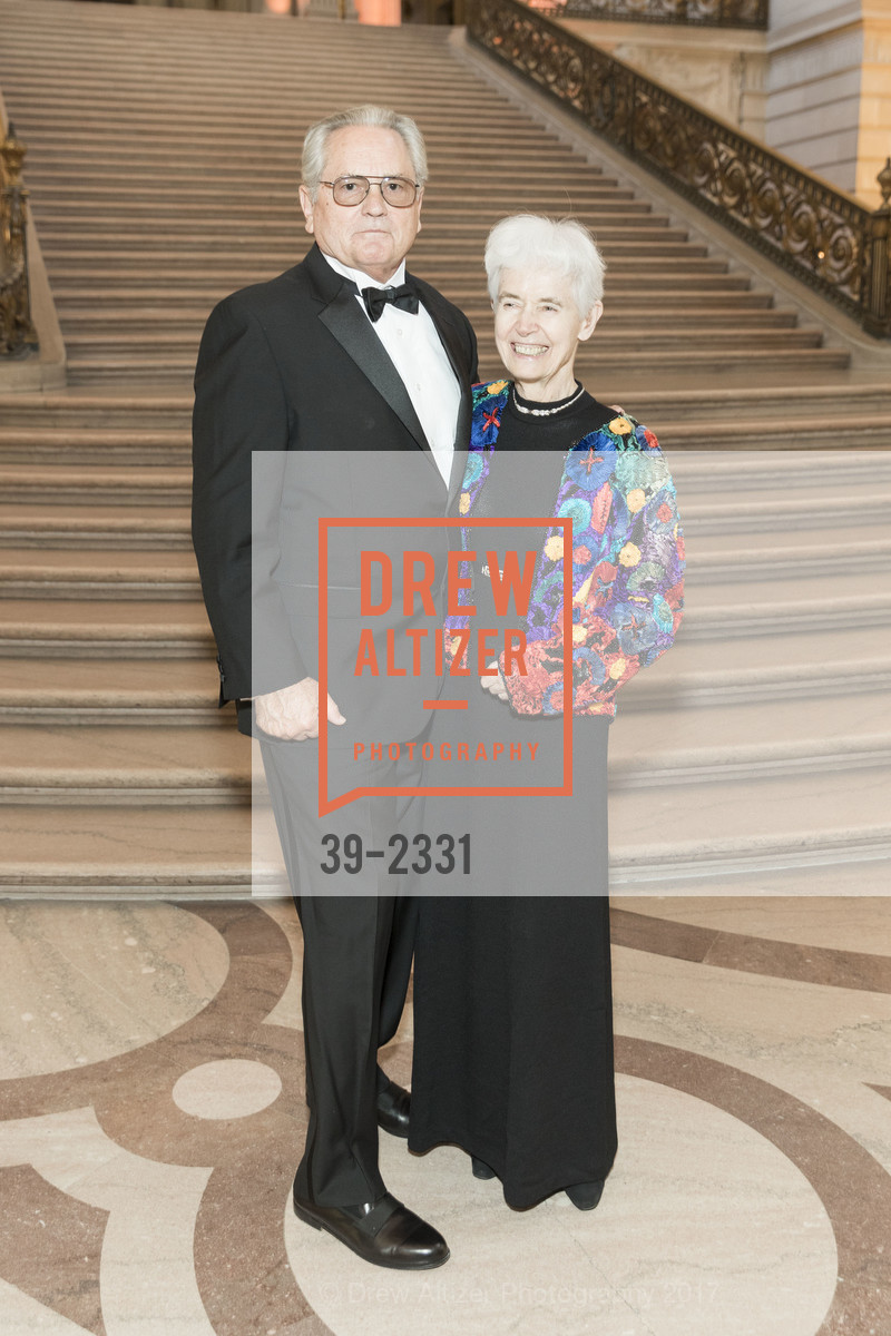 Peter Davis, Jayne Davis, Merola 60th Anniversary Benefit Gala & Concert, City Hall and Veterans Building, June 11th, 2017, Photo #39-2331 Peter Davis, Jayne Davis, Photo #39-2331