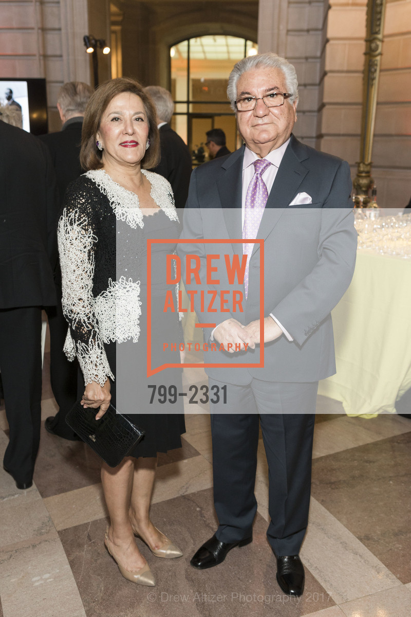 Nasrin Tazakolian, Cyrus Beheshti, Photo #799-2331