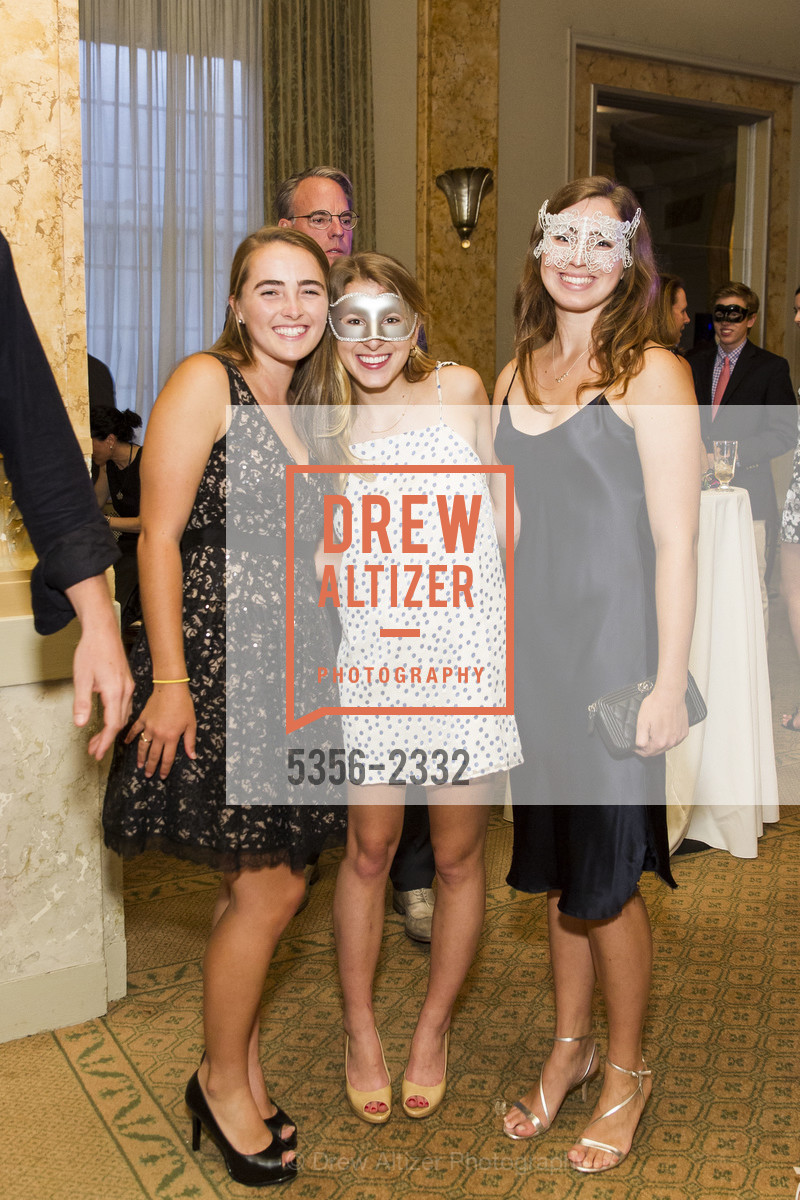 Annie Everett, Sarah Jacobson, Audrey Cousin, SF Debutante Masquerade Ball 2017, Metropolitan Club. 640 Sutter St, Photo #5356-2332 Annie Everett, Sarah Jacobson, Audrey Cousin, Photo #5356-2332