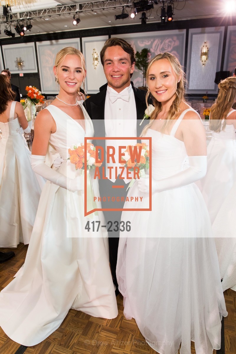 Elizabeth Courtney Benham, Hall Peters, Catharine Quinn Steigerwald, San Francisco Debutante Ball 2017, Westin St. Francis Hotel San Francisco, Photo #417-2336 Elizabeth Courtney Benham, Hall Peters, Catharine Quinn Steigerwald, Photo #417-2336