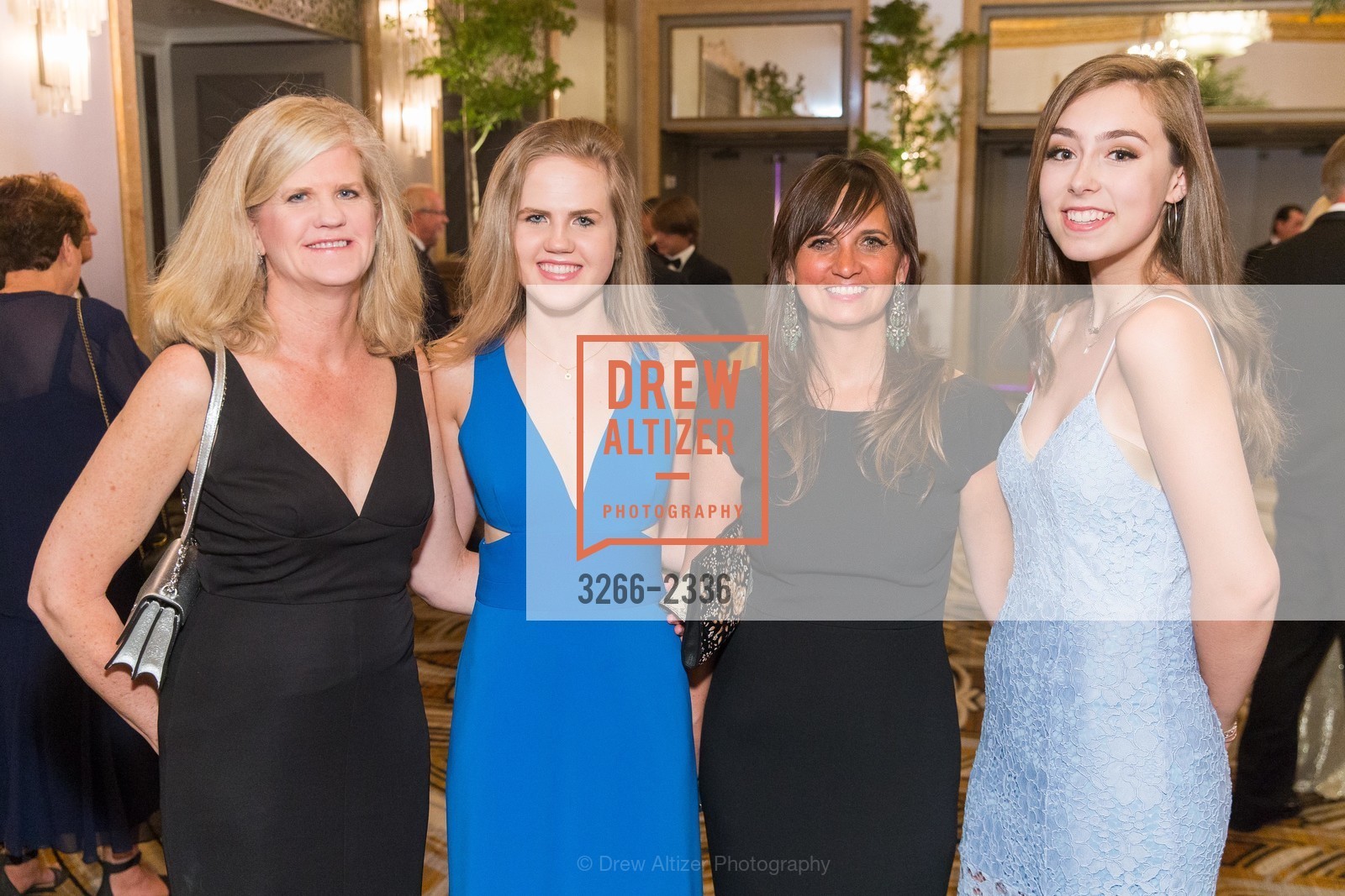 Meg Ruxton, Natalie Ruxton, Heather Elder, Coco Sachs, San Francisco Debutante Ball 2017, Westin St. Francis Hotel San Francisco, Photo #3266-2336 Meg Ruxton, Natalie Ruxton, Heather Elder, Coco Sachs, Photo #3266-2336