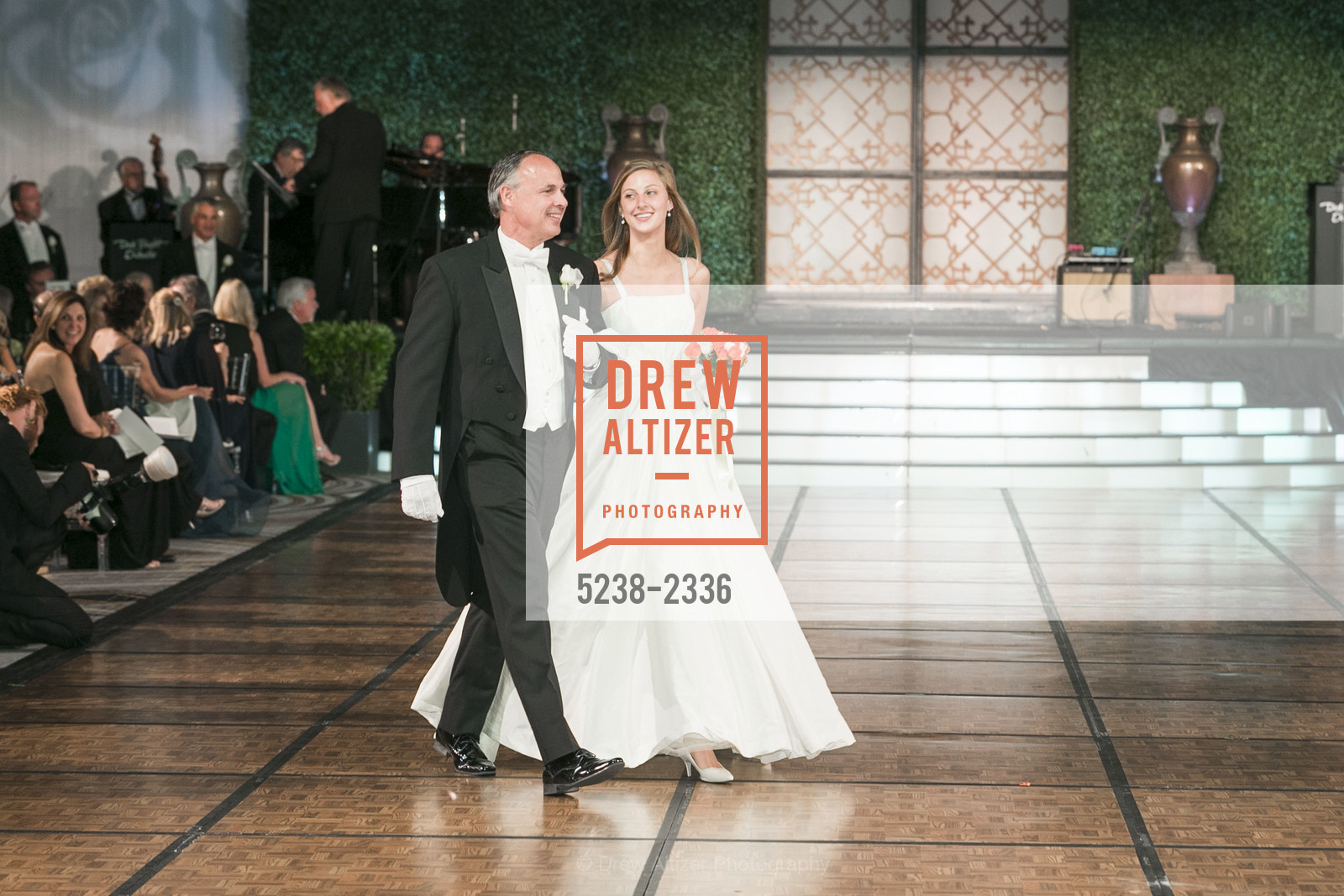 Jim Callinan, Christine Marie Callinan, San Francisco Debutante Ball 2017, Westin St. Francis Hotel San Francisco, Photo #5238-2336 Jim Callinan, Christine Marie Callinan, Photo #5238-2336