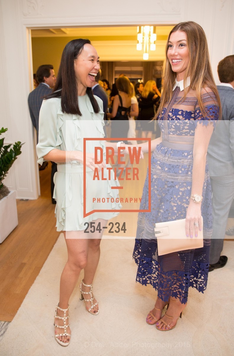 Carolyn Chang, Sarah Somberg, Gucci & Vogue Dinner, Private Residence. Private Residence, August 19th, 2015, Photo #254-234 Carolyn Chang, Sarah Somberg, Photo #254-234