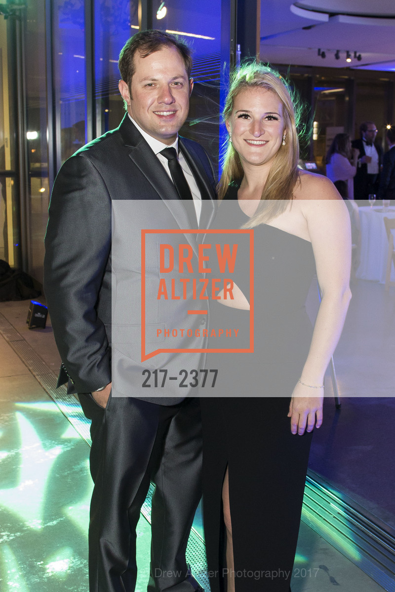 Sam Wersham, Piper Connolly, Spinsters of San Francisco Annual Ball 2017, Exploratorium. Pier 15, June 24th, 2017, Photo #217-2377 Sam Wersham, Piper Connolly, Photo #217-2377