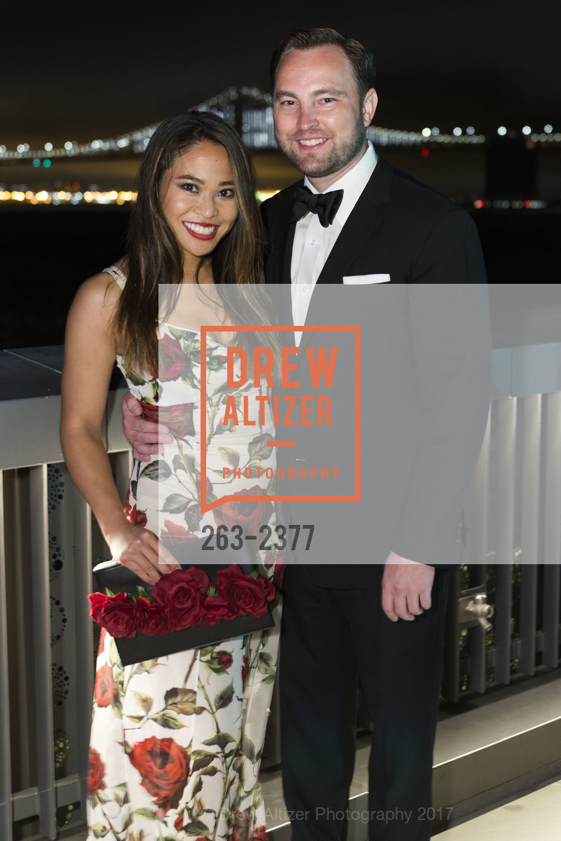 Rachel Tso, Adam Simon, Spinsters of San Francisco Annual Ball 2017, Exploratorium. Pier 15, June 24th, 2017, Photo #263-2377 Rachel Tso, Adam Simon, Photo #263-2377