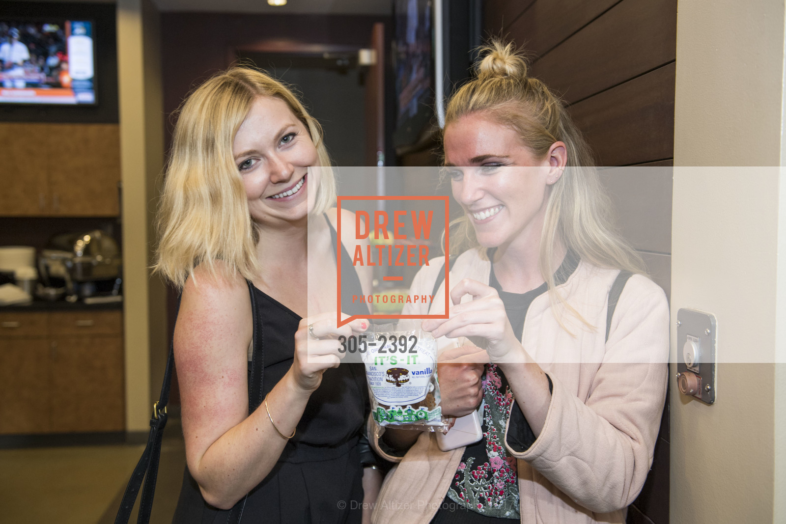Shelby Wax, Briana Gagnier, Francis Ford Coppola Winery's Diamond on the Diamond 2017, AT&T Park, SF Giants Virgin America Loft, July 7th, 2017, Photo #305-2392 Shelby Wax, Briana Gagnier, Photo #305-2392