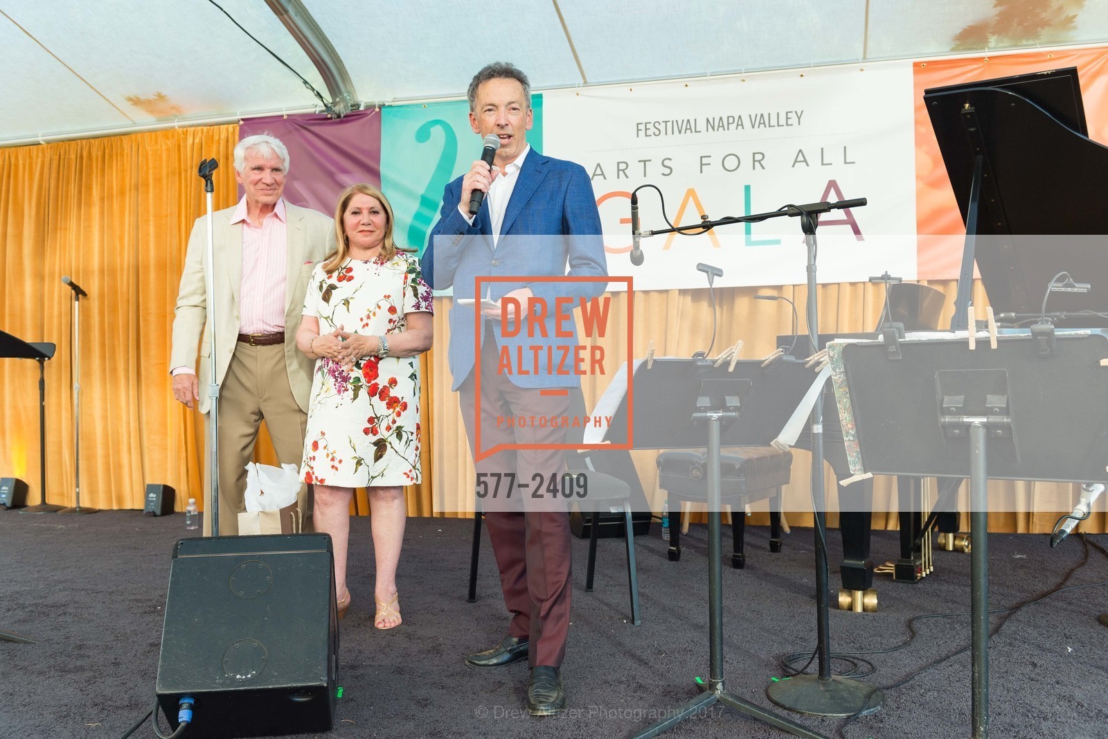 Timothy Blackburn, Athena Blackburn, Rick Walker, Festival Napa Valley 2017 Arts for All Gala at HALL St. Helena, HALL. 401 St Helena Hwy, St Helena, CA 94574, July 16th, 2017, Photo #577-2409 Timothy Blackburn, Athena Blackburn, Rick Walker, Photo #577-2409