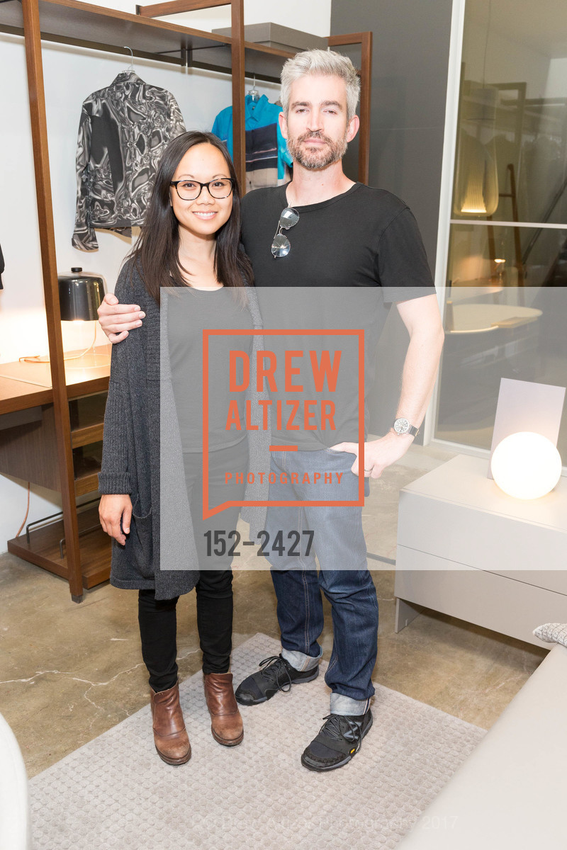 Tracy Young, Ralph Gootee, Photo #152-2427