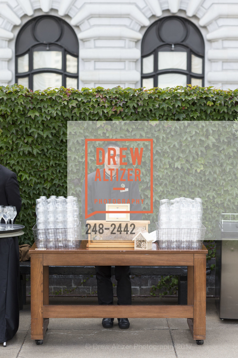 Atmosphere, Bohemian Bubbles – A Summer of Love Garden Party presented by Veuve Clicquot and Fairmont San Francisco 2017, Fairmont Hotel, August 3rd, 2017, Photo #248-2442 Atmosphere, Photo #248-2442