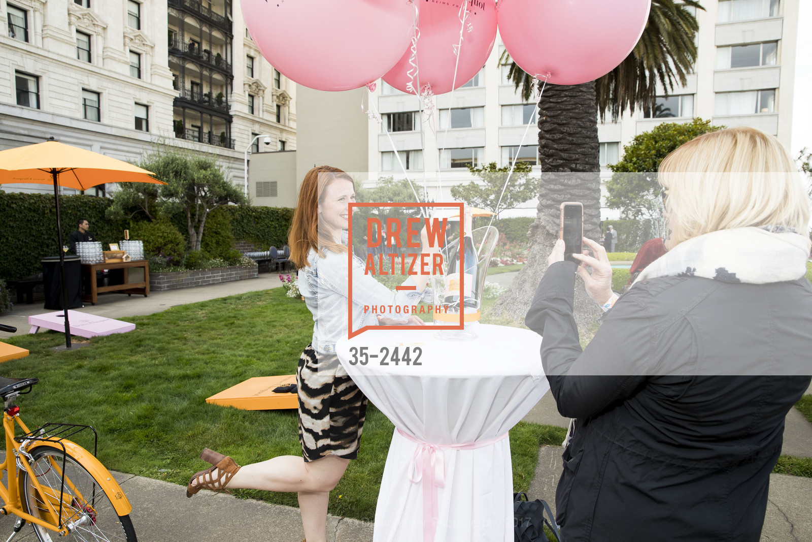 Atmosphere, Bohemian Bubbles – A Summer of Love Garden Party presented by Veuve Clicquot and Fairmont San Francisco 2017, Fairmont Hotel, August 3rd, 2017, Photo #35-2442 Atmosphere, Photo #35-2442