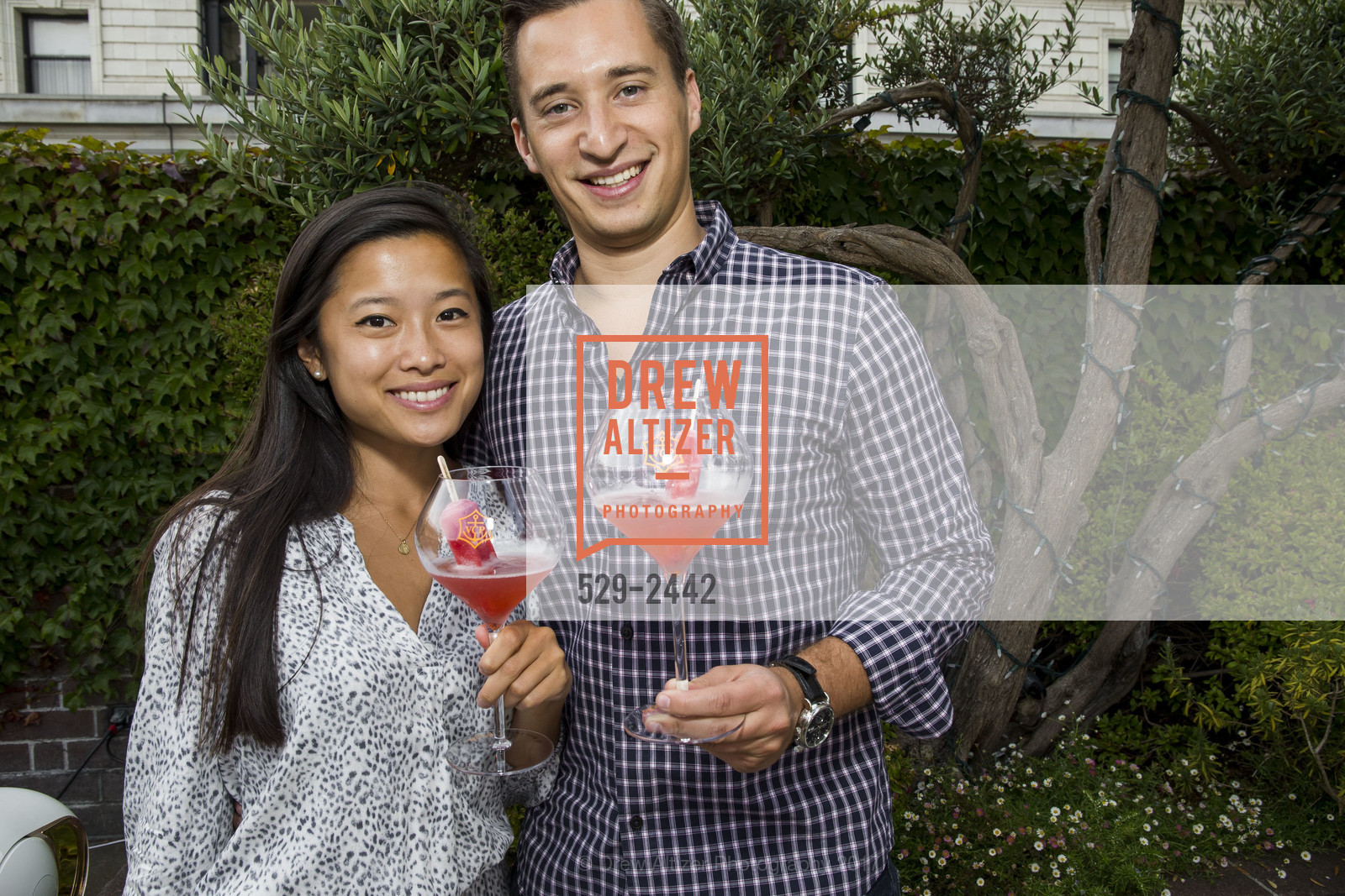 Pam Chen, George Elkin, Bohemian Bubbles – A Summer of Love Garden Party presented by Veuve Clicquot and Fairmont San Francisco 2017, Fairmont Hotel, August 3rd, 2017, Photo #529-2442 Pam Chen, George Elkin, Photo #529-2442