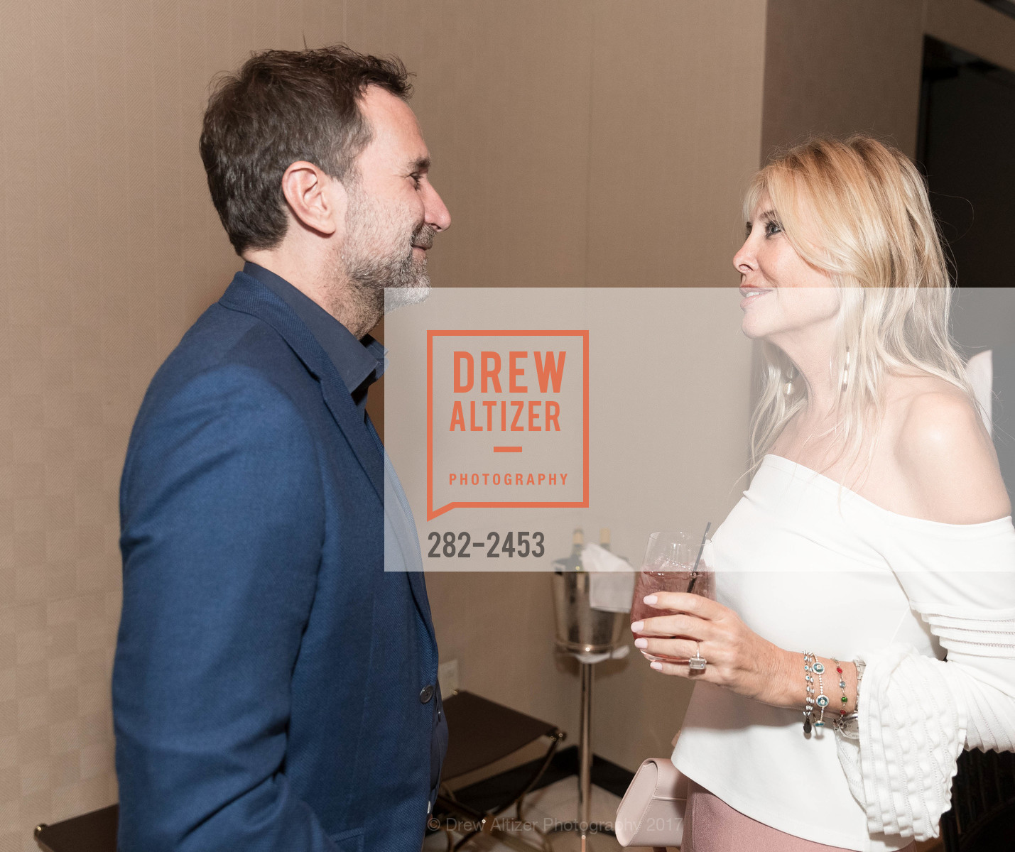 James Costos, Irena Medavoy, Town & Country Magazine September 2017 Cover Celebration, Hotel Bel-Air. 701 Stone Canyon Road Los Angeles, California 90077, August 6th, 2017, Photo #282-2453 James Costos, Irena Medavoy, Photo #282-2453