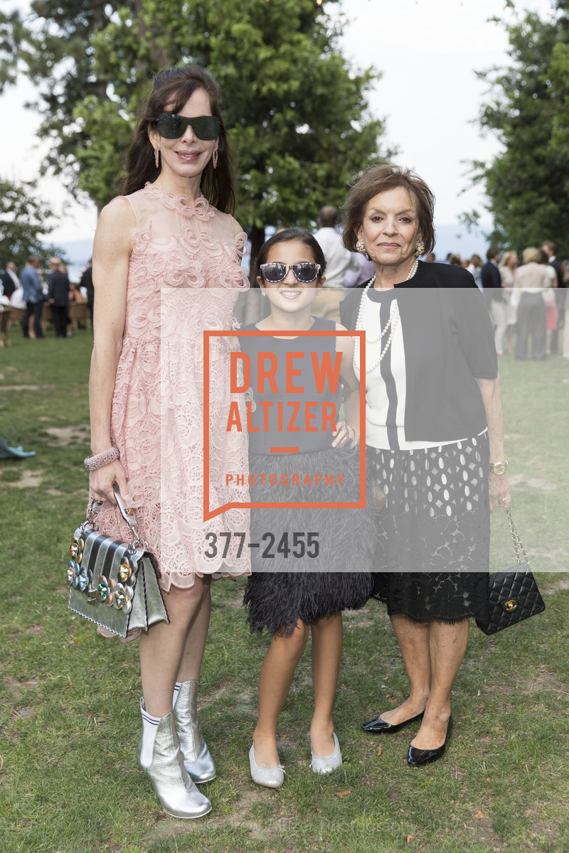 Stephanie Ejabat, Carissa Ejabat, Virginia Barlage, Photo #377-2455