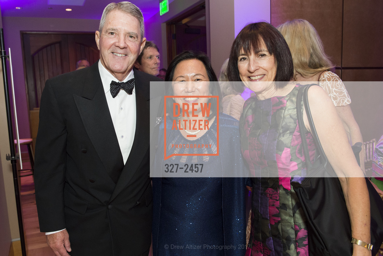 Henry Hansel, Judy Sakaki, Marilyn Hansel, Green Music Center Annual Gala Fundraiser, Sonoma State University. 1801 E Cotati, Rohnert Park, CA 94928, August 4th, 2017, Photo #327-2457 Henry Hansel, Judy Sakaki, Marilyn Hansel, Photo #327-2457