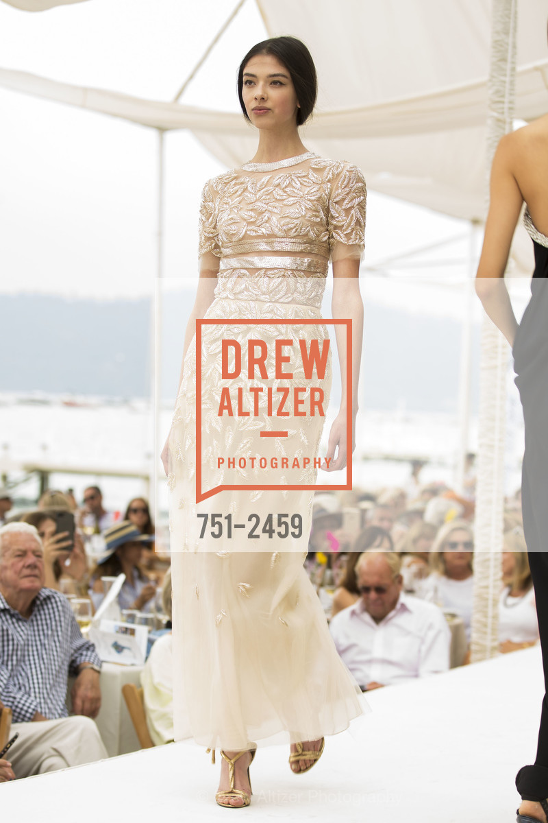 Runway, Saks Fifth Avenue & The League to Save Lake Tahoe Present Oscar de la Renta at Lake Tahoe 2017, The Schumacher Family Home, Photo #751-2459 Runway, Photo #751-2459