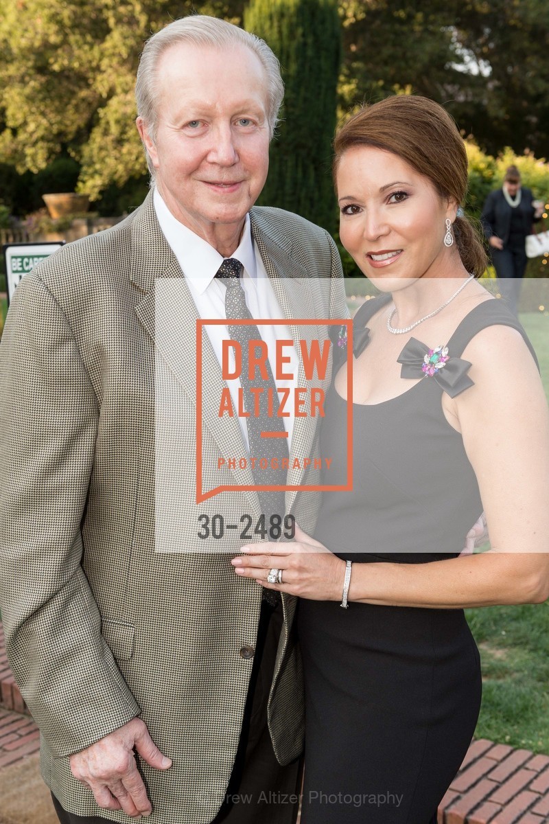 Wim Roelandts, Maria Roelandts, Gentry Philanthropy Event 2017, Filoli House & Garden. 86 Canada Road, Woodside 94062, Photo #30-2489 Wim Roelandts, Maria Roelandts, Photo #30-2489