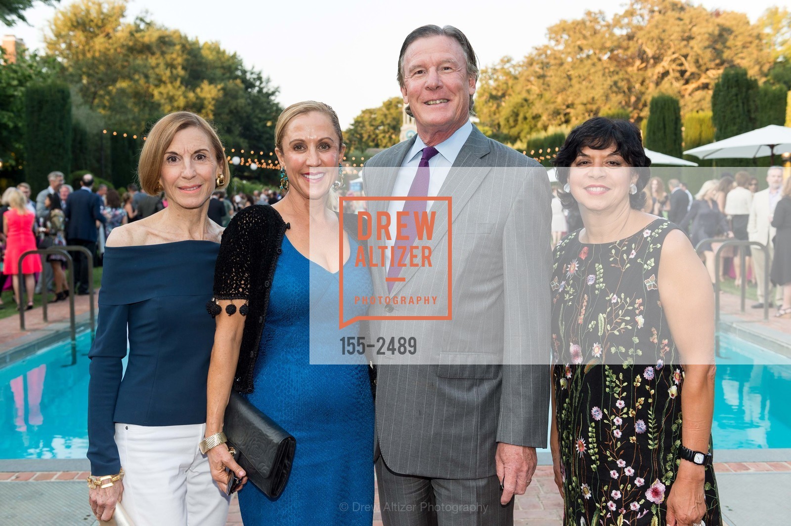 Marsha Monro, Martha Ryan, Greg Ryan, Usha Burns, Gentry Philanthropy Event 2017, Filoli House & Garden. 86 Canada Road, Woodside 94062, Photo #155-2489 Marsha Monro, Martha Ryan, Greg Ryan, Usha Burns, Photo #155-2489