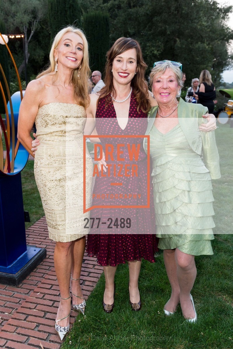 Giselle Anna Parry, Cory Cook, Suzanna Cody, Gentry Philanthropy Event 2017, Filoli House & Garden. 86 Canada Road, Woodside 94062, Photo #277-2489 Giselle Anna Parry, Cory Cook, Suzanna Cody, Photo #277-2489