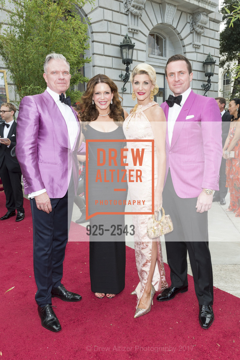 Keith Wetmore, Teri O'Brien, Karen Caldwell, Andrew Hinek, San Francisco Opera Ball 2017, War Memorial Opera House. 301 Van Ness Avenue, September 8th, 2017, Photo #925-2543 Keith Wetmore, Teri O'Brien, Karen Caldwell, Andrew Hinek, Photo #925-2543