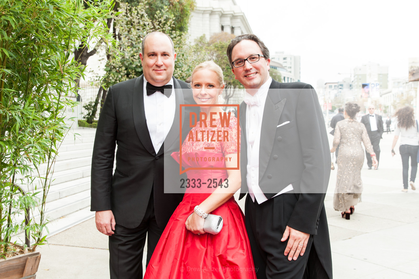 Steve Menzies, Kate Shilvock, Matthew Shilvock, San Francisco Opera Ball 2017, War Memorial Opera House. 301 Van Ness Avenue, Photo #2333-2543 Steve Menzies, Kate Shilvock, Matthew Shilvock, Photo #2333-2543