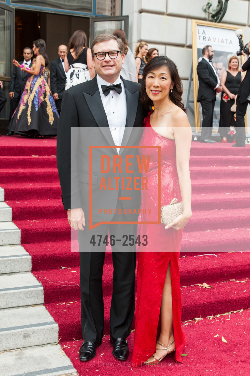 Mark Cratsenburg, Ena Cratsenburg, San Francisco Opera Ball 2017, War Memorial Opera House. 301 Van Ness Avenue, Photo #4746-2543 Mark Cratsenburg, Ena Cratsenburg, Photo #4746-2543