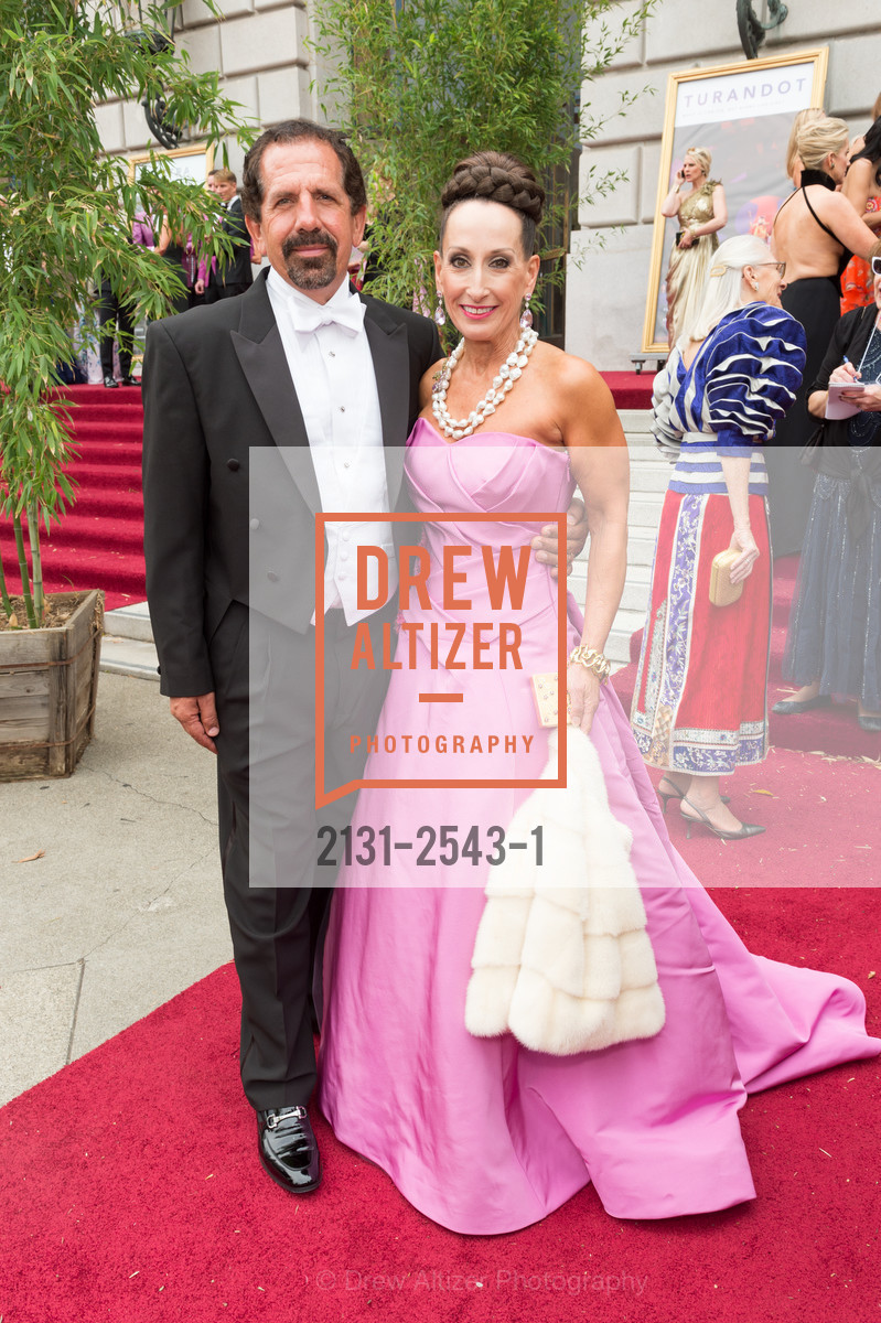 Robert Federighi, Toni Wolfson, San Francisco Opera Ball 2017, War Memorial Opera House. 301 Van Ness Avenue, Photo #2131-2543-1 Robert Federighi, Toni Wolfson, Photo #2131-2543-1