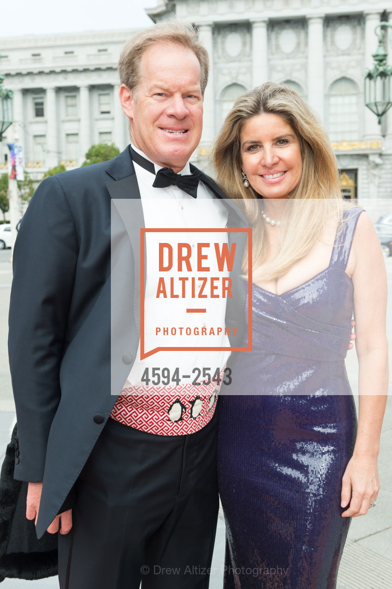 Carson Levit, Suzanne Levit, San Francisco Opera Ball 2017, War Memorial Opera House. 301 Van Ness Avenue, Photo #4594-2543 Carson Levit, Suzanne Levit, Photo #4594-2543