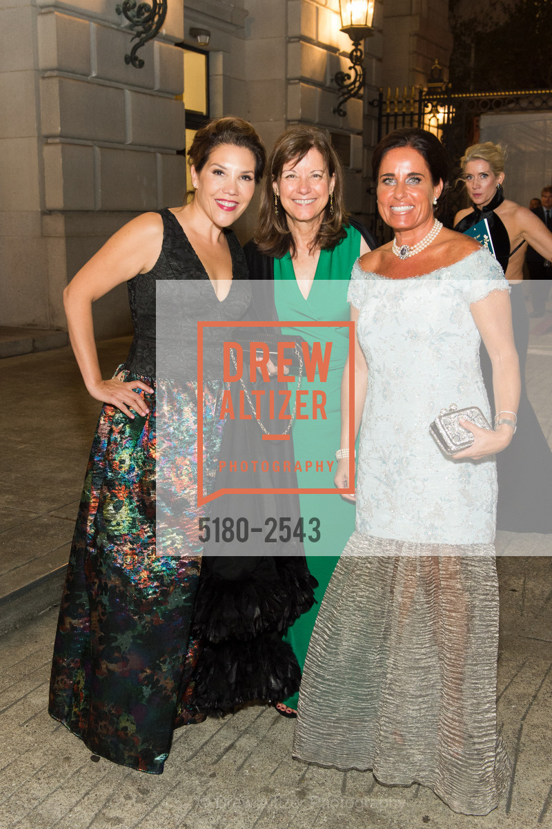 Cecilia Aviles, Natalia Urrutia-Hernandez, Photo #5180-2543
